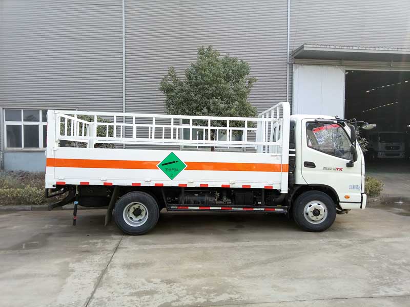 福田奧鈴4.1米(藍(lán)牌)氣瓶車